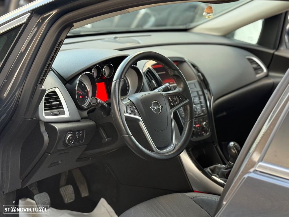 Opel Astra Sports Tourer - 7