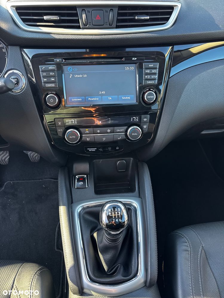 Nissan Qashqai 1.6 DIG-T Tekna+ - 23