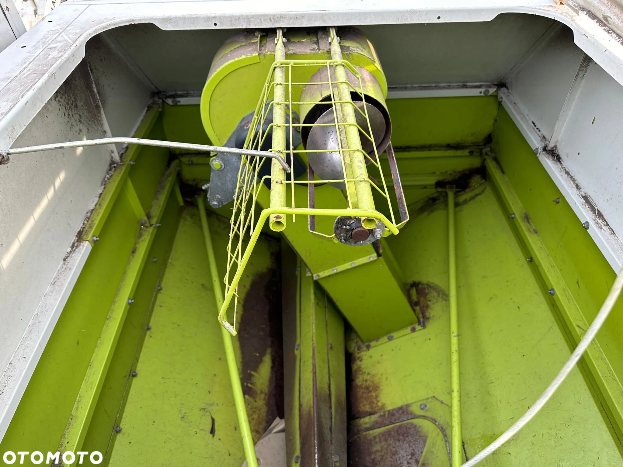 Claas Dominator - 9