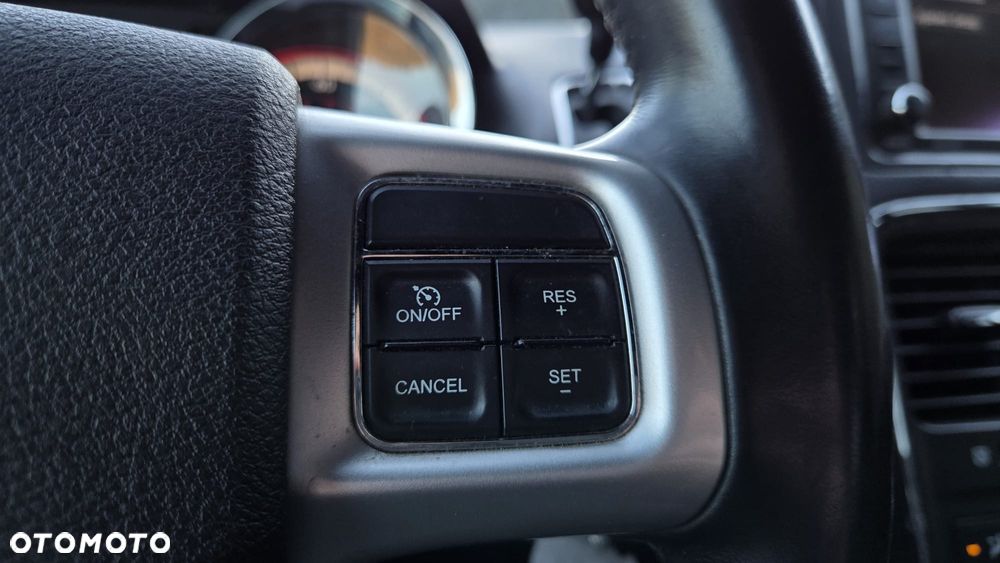 Dodge Grand Caravan 3.6 Express - 18