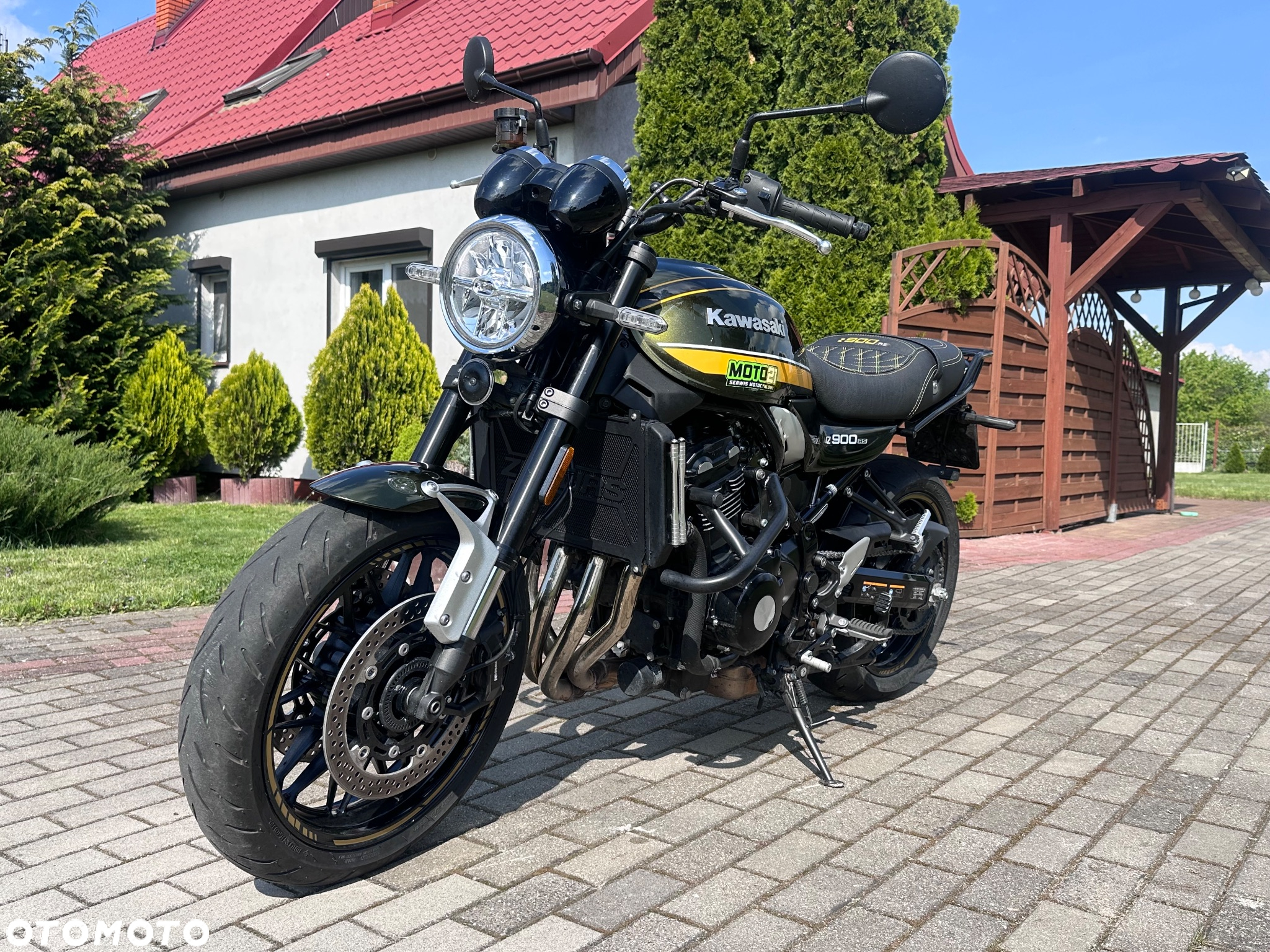 Kawasaki Z 900 RS - 3