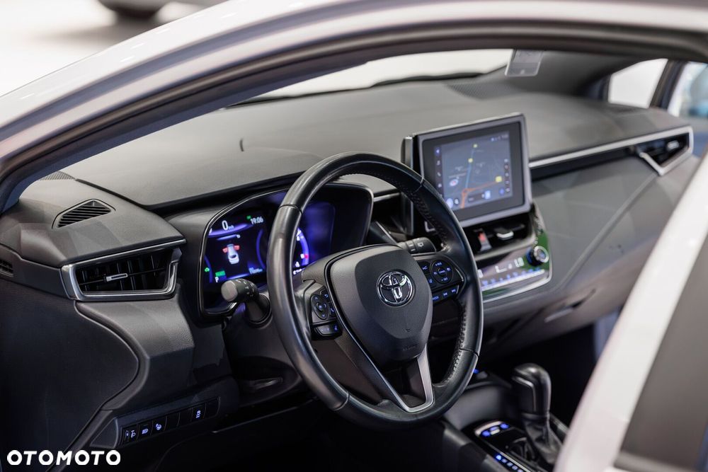 Toyota Corolla 1.8 Hybrid Comfort - 37