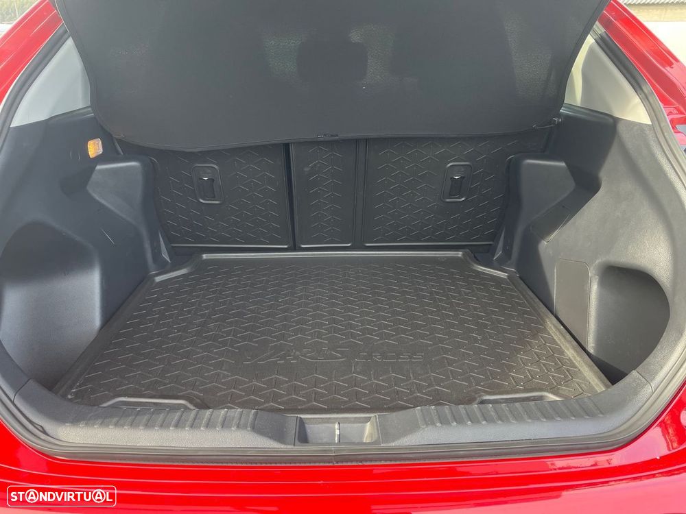 Toyota Yaris Cross 1.5 Hybrid Comfort Plus - 11