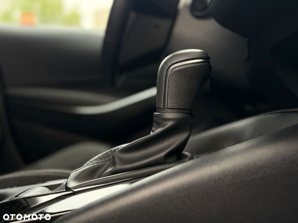 Toyota Corolla 1.8 Hybrid Comfort - 21