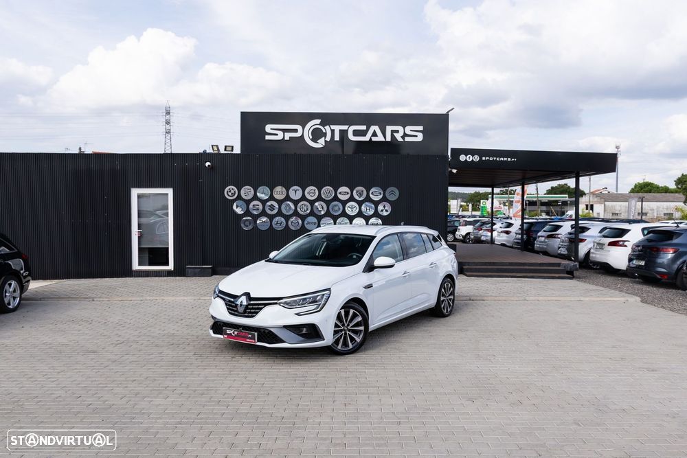 Renault Mégane Sport Tourer 1.5 Blue dCi R.S. Line — fotografia 4