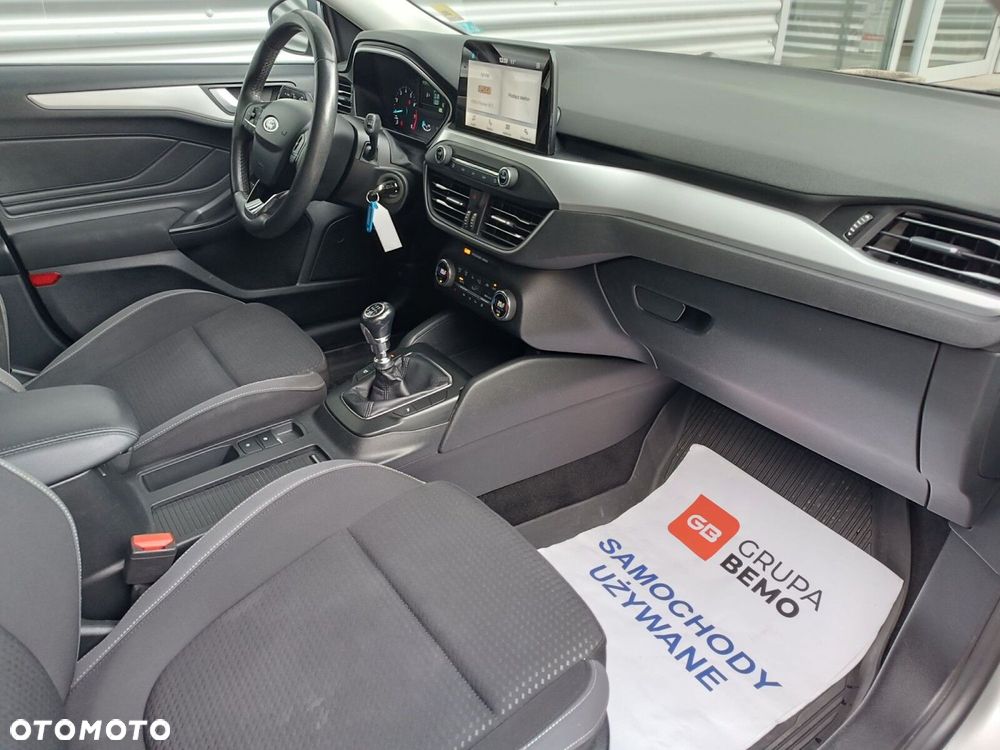 Ford Focus 1.0 EcoBoost Trend Edition Business - 12