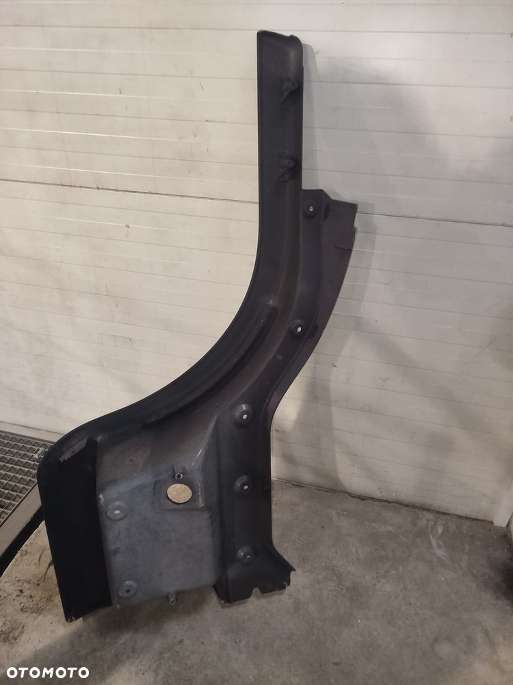 Stopień Man TGL wnęka stopnia stopnica lewy błotnik - 2