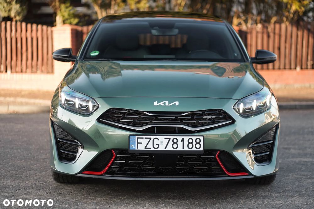 Kia ProCeed 1.6 T-GDI GT DCT - 2