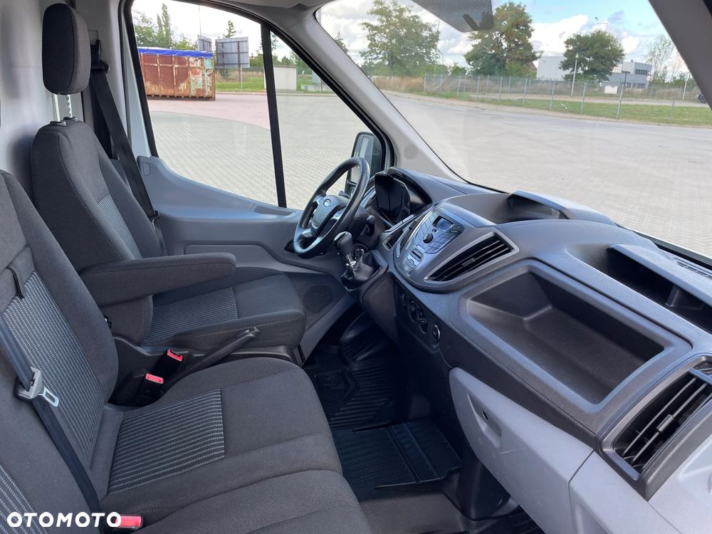 Ford Transit - 14