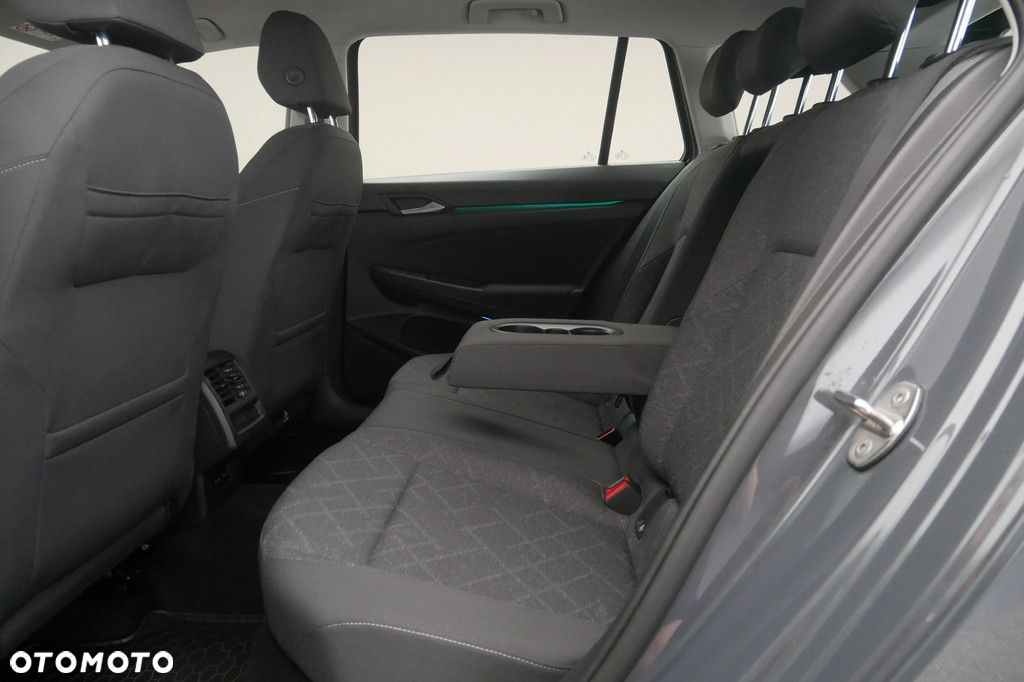Volkswagen Golf - 15