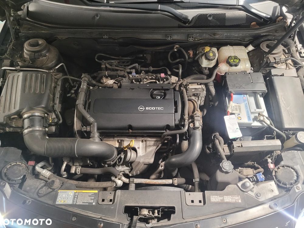 Opel Insignia - 16