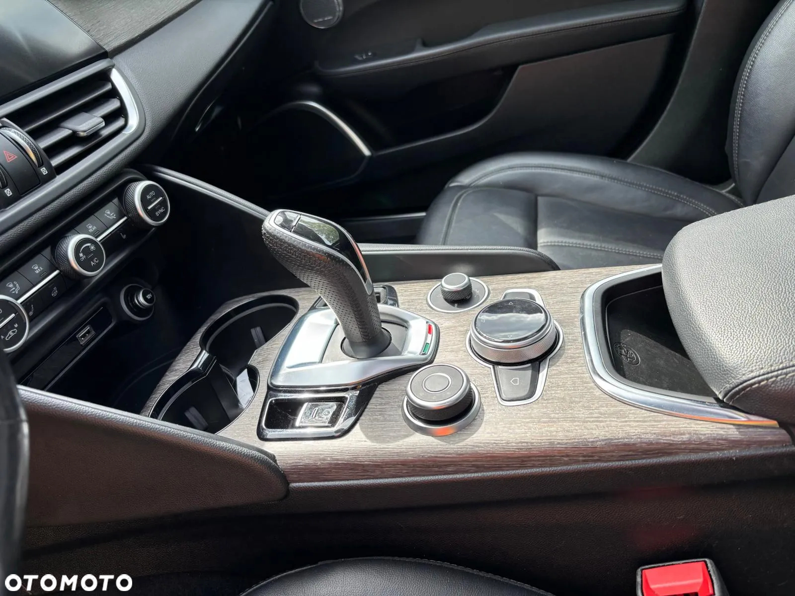 Alfa Romeo Giulia 2.0 Turbo TI Q4 - 18