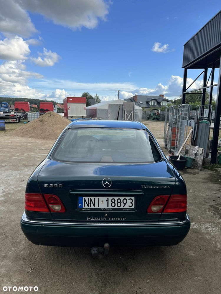 Mercedes-Benz Klasa E 290 T TD Elegance - 3