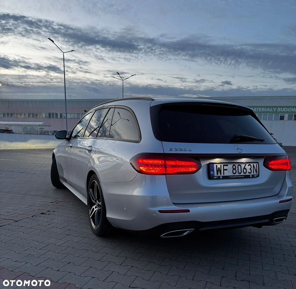 Mercedes-Benz E-Class 2017 photo 4