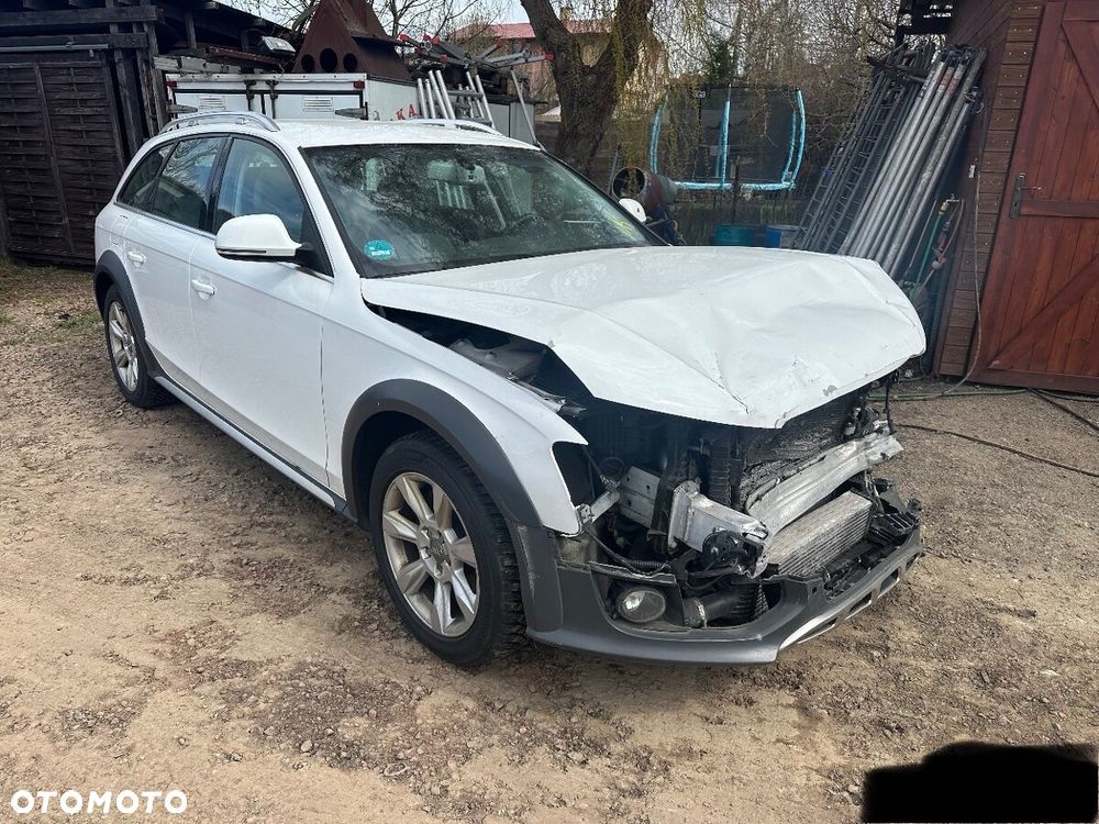 Audi A4 Allroad 3.0 TDI clean diesel Quattro S tronic - 1