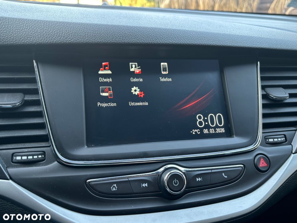 Opel Astra 1.6 T Dynamic S&S - 22