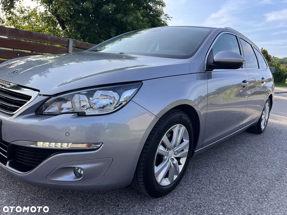 Peugeot 308 SW 1.6 BlueHDi Allure S&S - 16