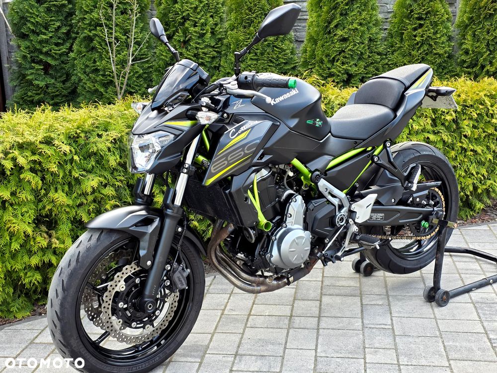 Kawasaki Z 650 - 17