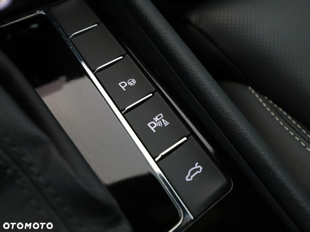 Skoda Superb 1.4 TSI Plug-In Hybrid L&K DSG - 32