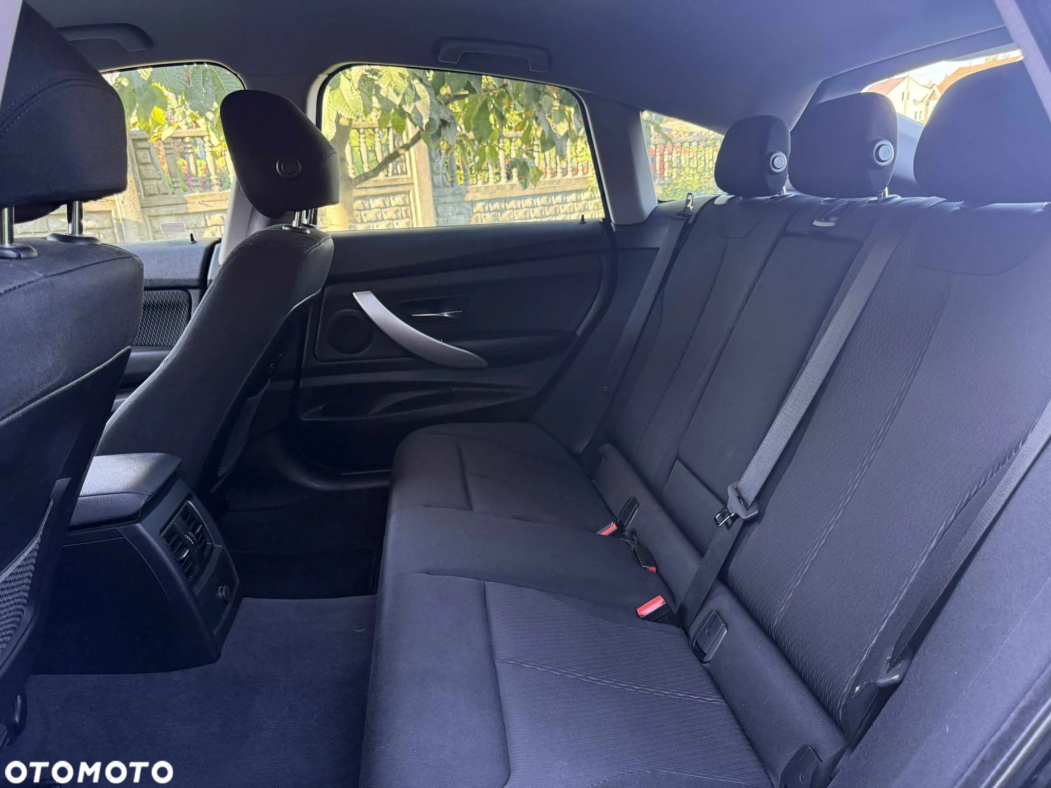 BMW Seria 3 320d xDrive - 11