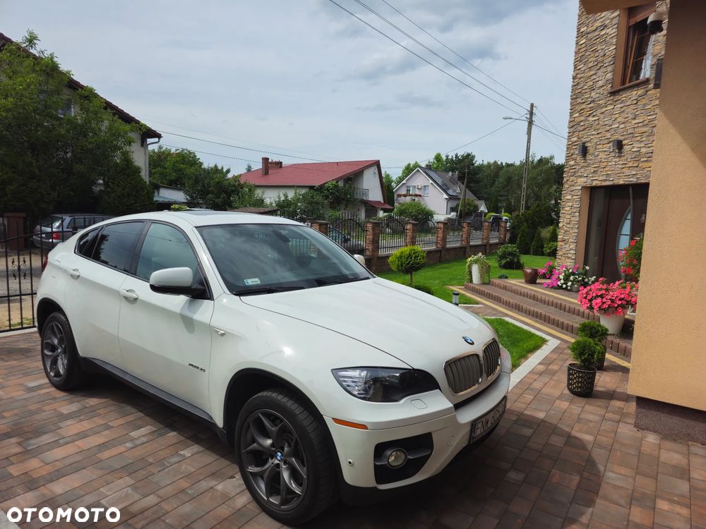 BMW X6 50i xDrive - 2