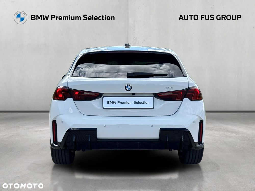 BMW Seria 1 120 mHEV - 4
