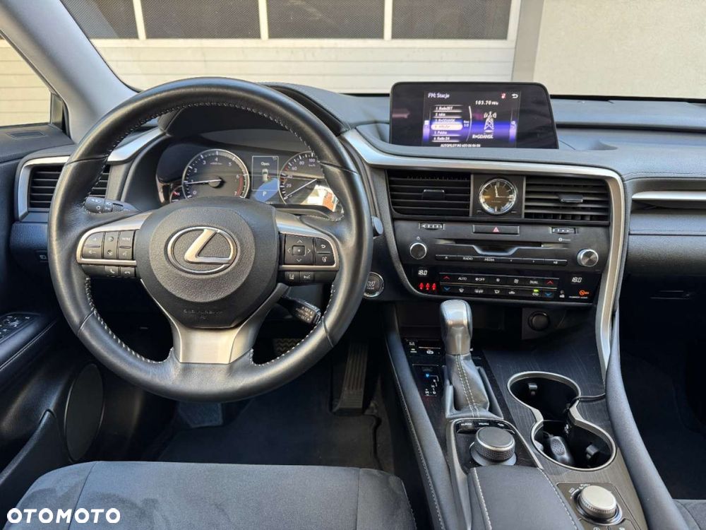 Lexus RX - 27