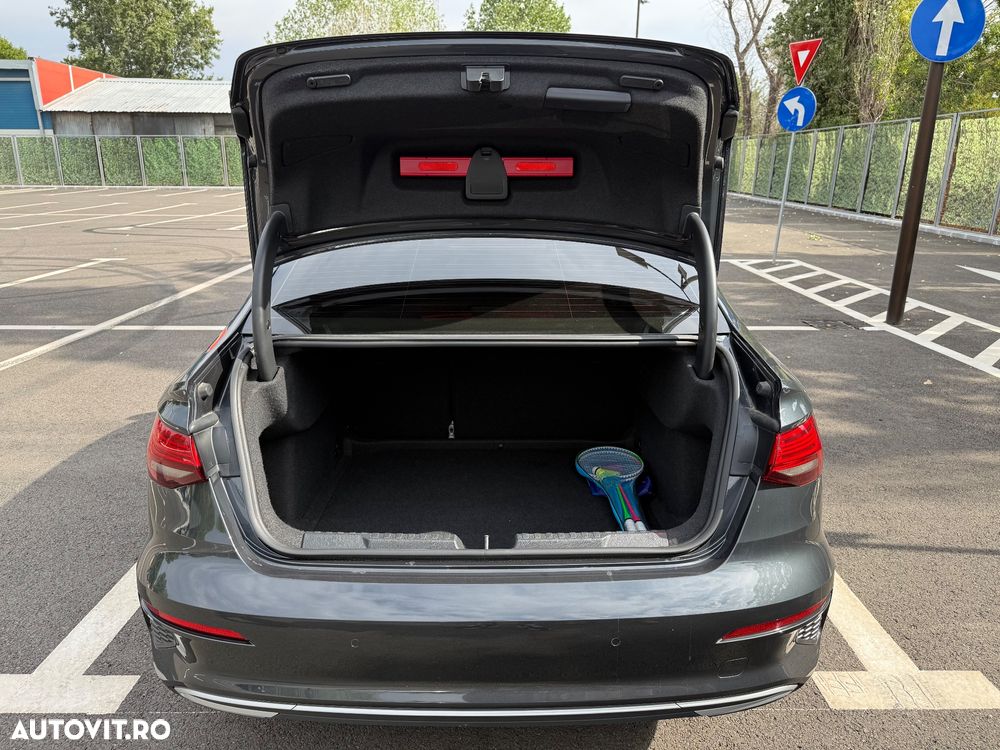 Audi A3 1.0 30 TFSI MHEV S tronic Advanced - 22