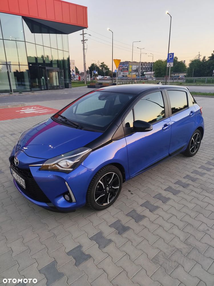 Toyota Yaris 1.5 Selection - 1