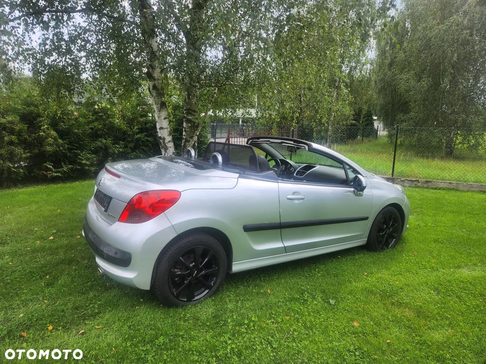 Peugeot 207 120 Automatik Sport - 2