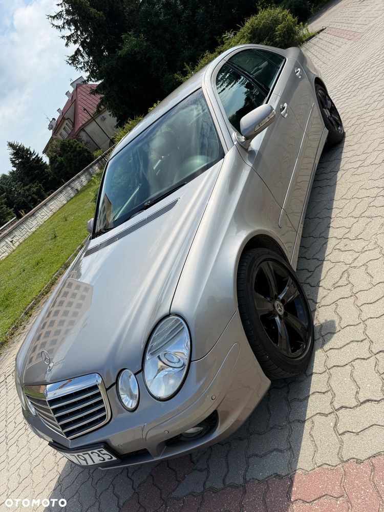Mercedes-Benz Klasa E 280 CDI 4-Matic Classic - 11