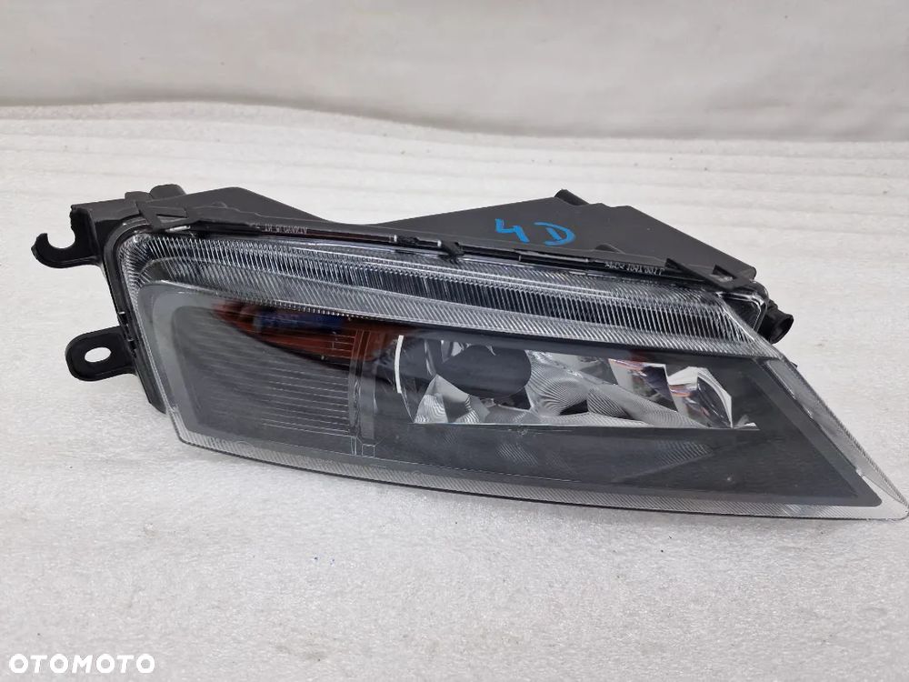 VW TIGUAN II 5NA 15- LEWY / PRAWY HALOGEN , NR 5NA941700B / 5NA941699B , NR AUKCJI H4 - 19