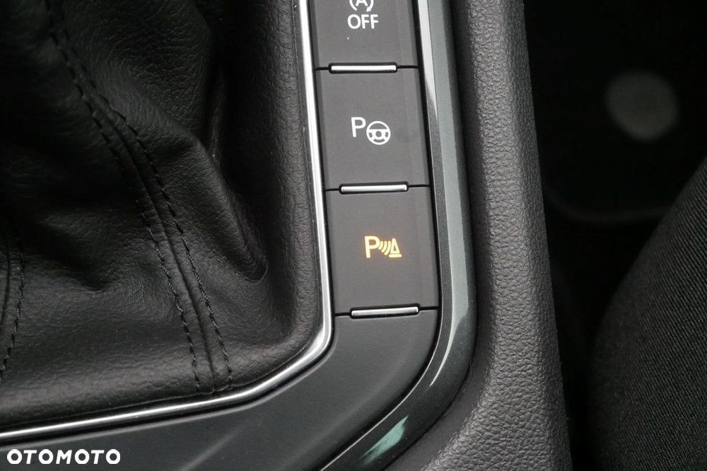 Volkswagen Tiguan 1.5 TSI EVO Elegance DSG - 20