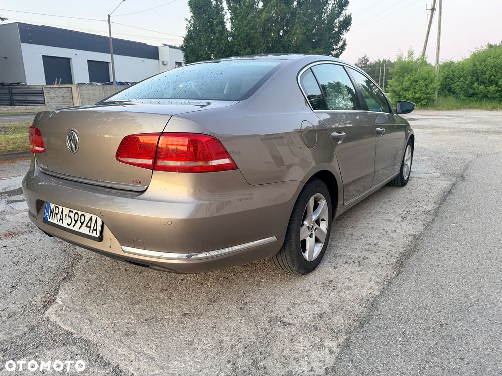 Volkswagen Passat 1.8 TSI Comfortline - 8