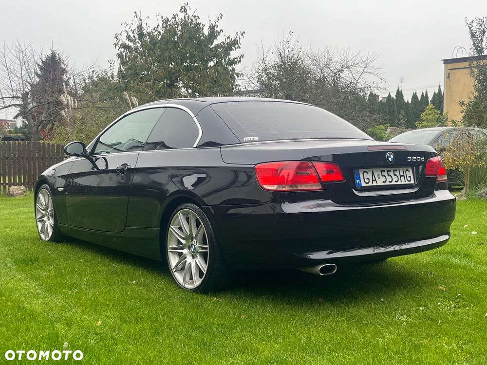 BMW Seria 3 320d DPF Cabrio - 12