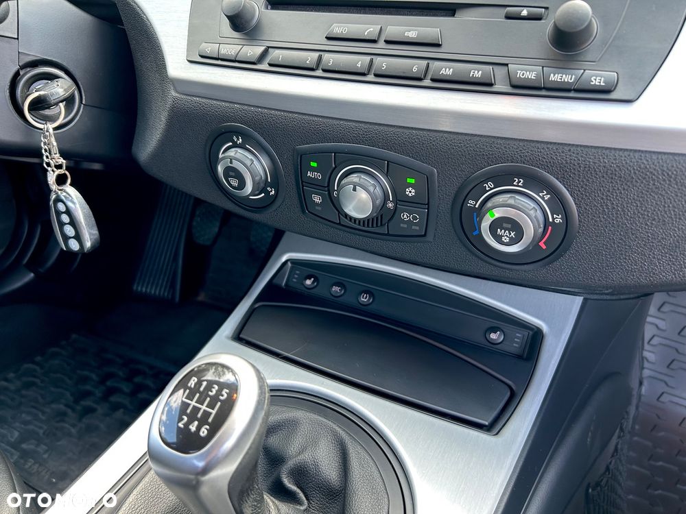 BMW Z4 3.0si - 35