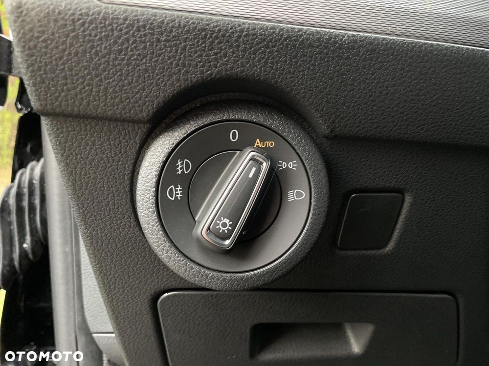 Volkswagen Multivan 6.1 2.0 TDI L1 Highline DSG - 11