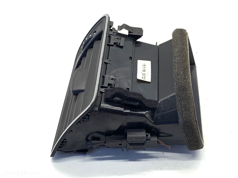 KRATKA NAWIEWU PRAWY PRZÓD  VW PASSAT B7 (362) 2010 - 2015 2.0 TDI 103 kW [140 KM] olej napędowy - 2