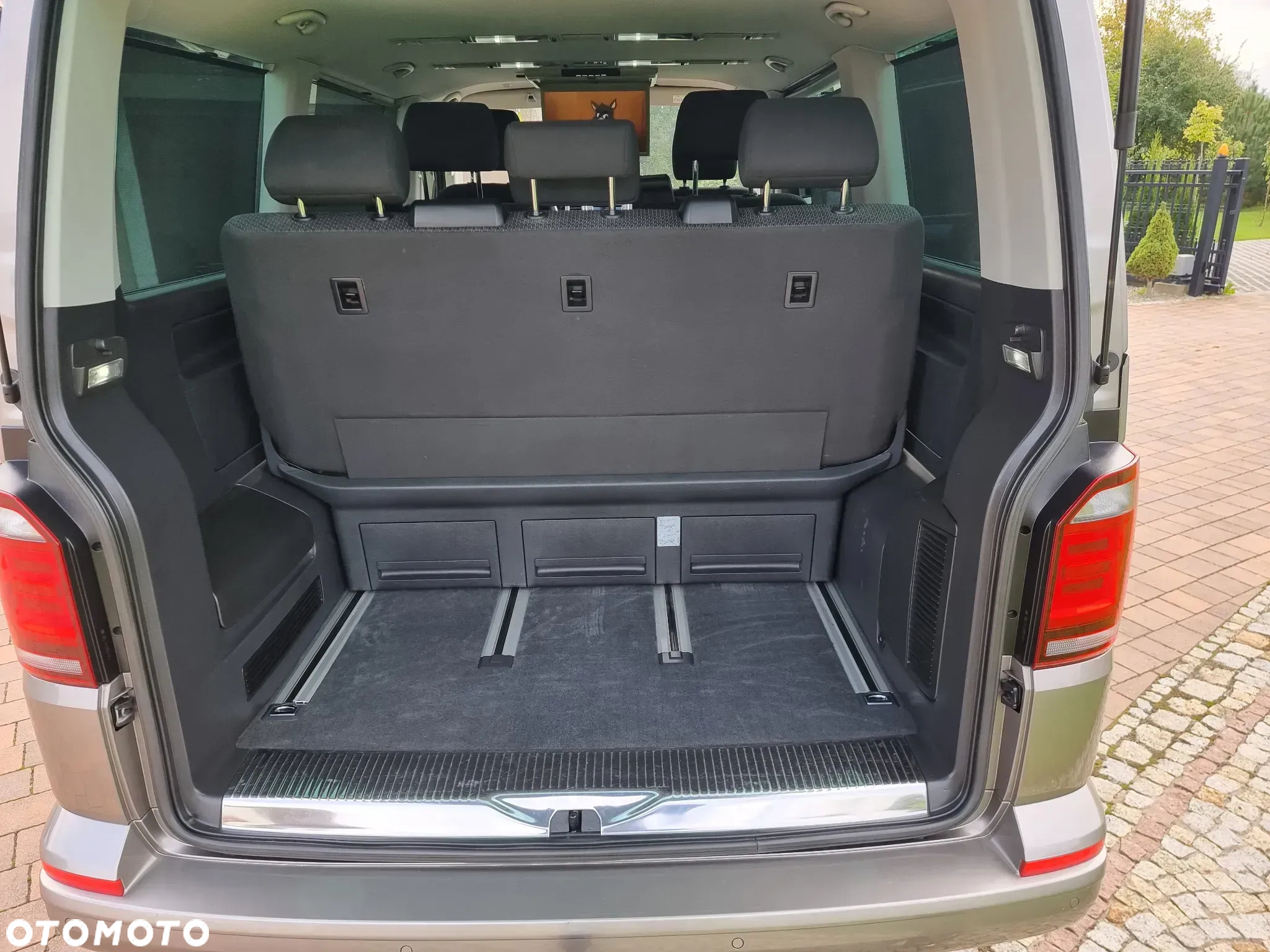 Volkswagen Multivan BiTDI L1 LIFE 4Motion - 25