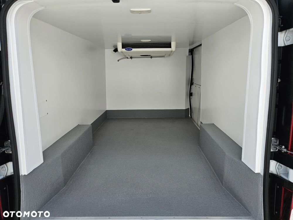 Renault TRAFIC L2H1 Long Chłodnia Mroźnia 62tyś km SalonPL - 8