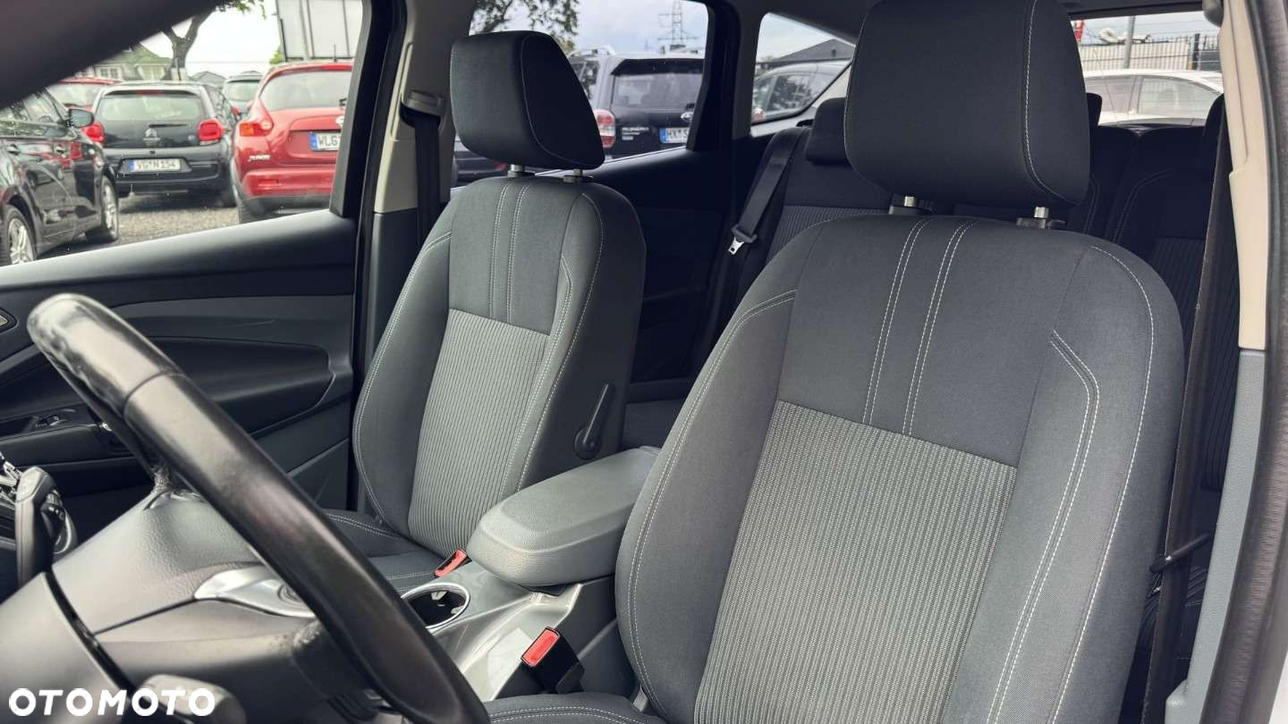 Ford C-MAX - 19