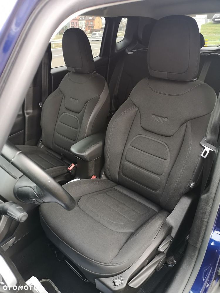 Jeep Renegade - 22