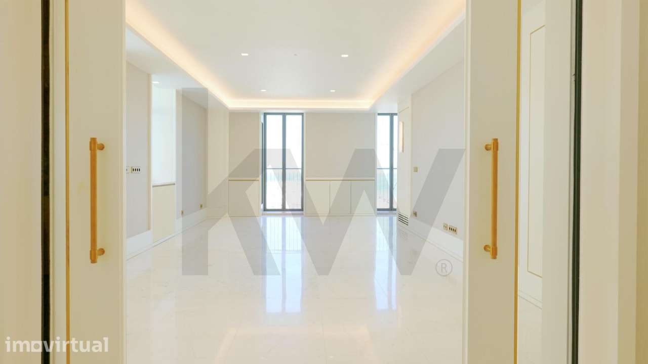 Duplex T4 - Pisos 4/5 -  Novo - 290 m2  - Vista Rio - Rua Miguel Lupi, - Grande imagem: 4/22