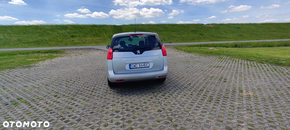 Peugeot 5008 120 VTi Premium - 4