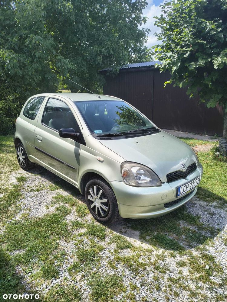 Toyota Yaris - 2