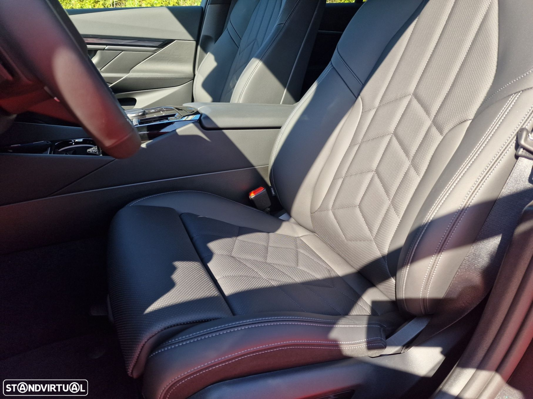BMW i5 eDrive40 Pack Desportivo M - 13
