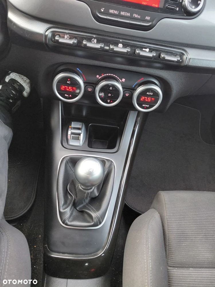 Alfa Romeo Giulietta - 2