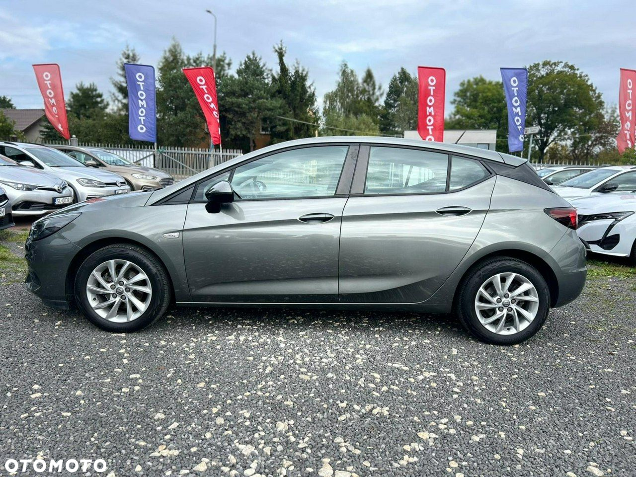 Opel Astra V 1.2 T Business Elegance S&S - 6