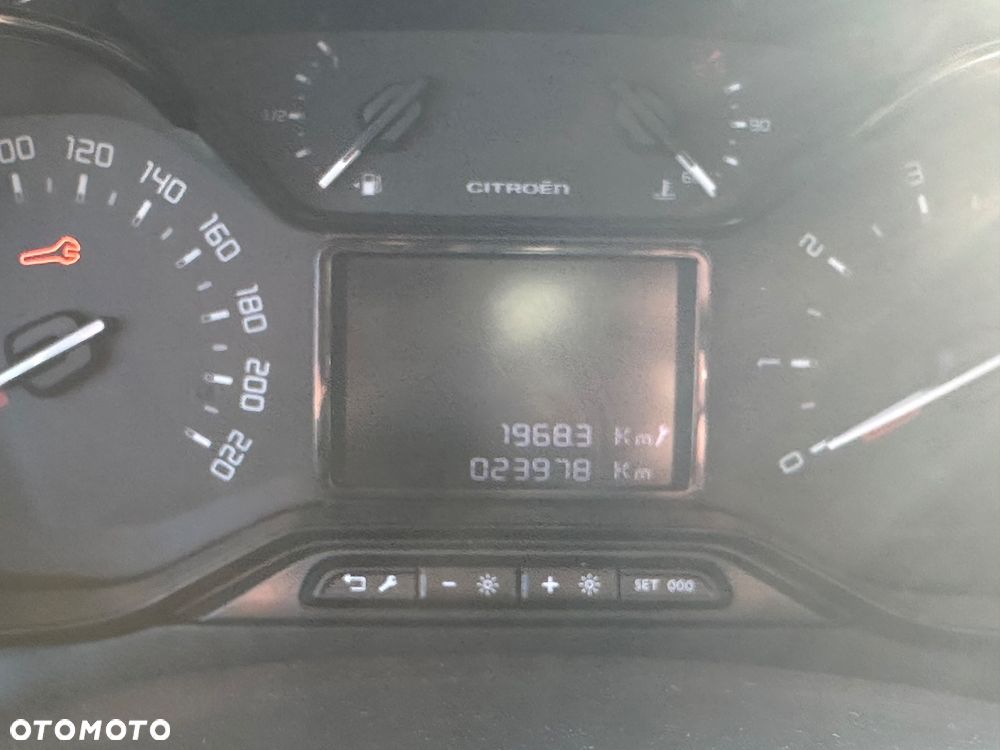 Citroën C3 Pure Tech 110 S&S EAT6 MAX - 17