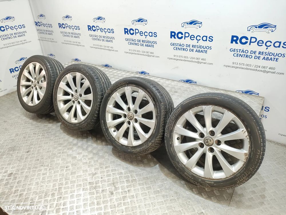 Conjunto de jantes 18 originais Opel Insignia A Facelift 8J ET42 5x120 - 6